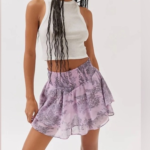 Urban Outfitters Dresses & Skirts - NWT Urban Outfitters Ciara Lilac Purple Farm Printed Mini Ruffle Skort Skirt